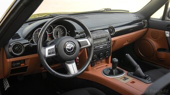 Mazda MX-5, 1,8/93kW Auto-klima výhřev - 8