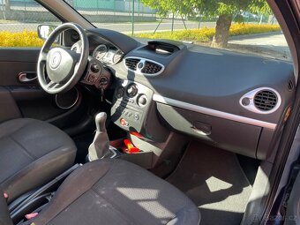 2006 RENAULT CLIO 1.4 - 8