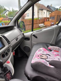 Opel vivaro velmi pěkný stav - 8