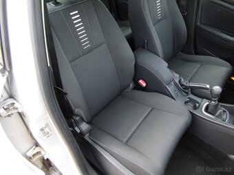 Renault Mégane 1.6dCi , 81 kW nafta, 2011 - 8
