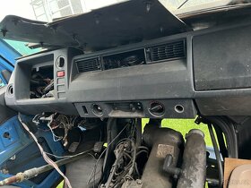 Mercedes Benz W631 100D - 8