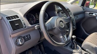 VW Touran 2.0 TDi 103kW CROSS - 8