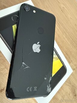 Apple iPhone SE (2020) 64GB - 8