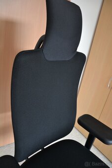 Kancelářská židle - Vitra Headline PC 32 000,- - 8
