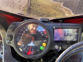 Suzuki Gsxr 600, 88KW, 23xxx km, nová STK - 8