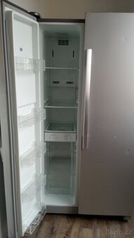 Americká lednice Indesit - 8