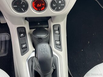 Peugeot 301 1.6 HDi - 8