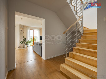 Prodej rodinného domu, 166 m², Zlatá - 8