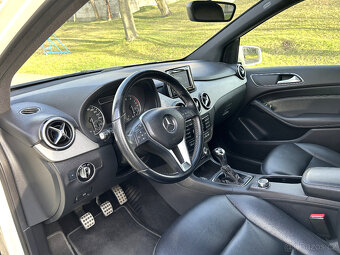 Mercedes - Benz B 180, 90 kW, M2012 - 8