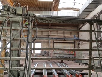 Formátovací pila Univer 2x6m - 8