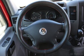 Volkswagen Crafter 2.5TDI,8MÍST,KLIMA,TAŽNÉ - 8