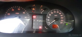 Renault Megane I 1.4 16V 70kW - 8