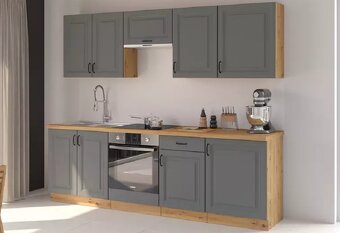 Vzorková matná kuchyňská sestava  270/310 cm + vysoká 6 - 8