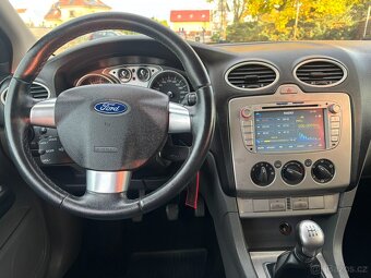 Ford Focus 1.6i 16V Titanium 107000Km - 8