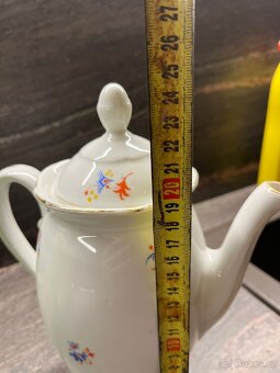 Staré porcelánové konvice - 8