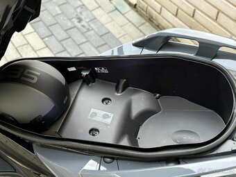 Yamaha X-Max 125 Tech MAX 2023 - 8