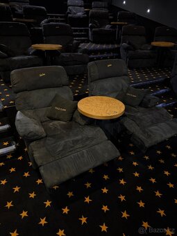 Křesla z Gold Class CineStar Anděl - 8