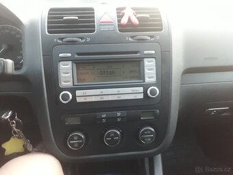 Prodam Volkswagen Golf 5 1.4 benzin-plyn - 8