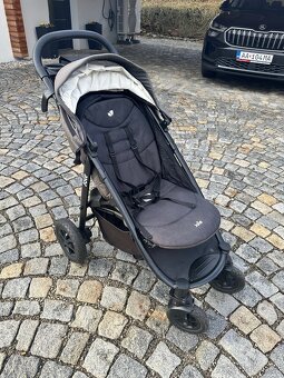 Sportovní kočárek JOIE Litetrax - 8