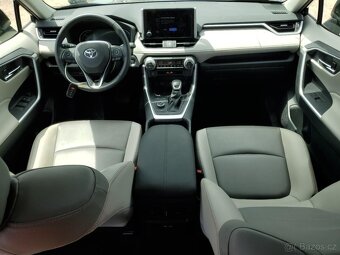 2023 TOYOTA RAV4 XLE PREMIUM - 8