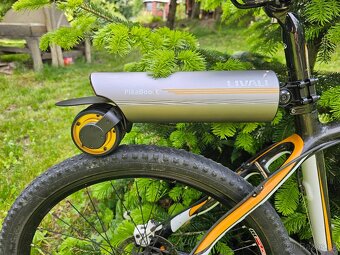 Karbonové kolo 17,5“ 11kg + nový motor LIVALL 500W - 8