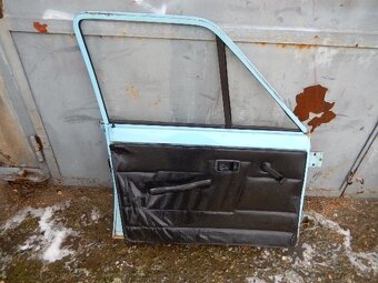 Škoda 120, dveře 3ks přední, 1ks zadní, maska, kryt motoru - 8