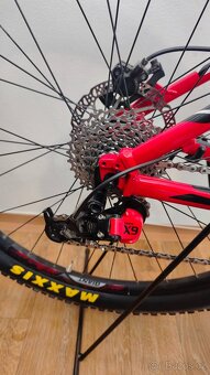 Prodám kolo Giant 27.5, vel rámu M. - 8