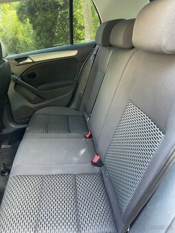 Prodám Volkswagen Golf 1.6 TDI 77kw - 8
