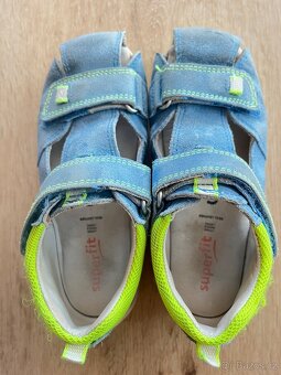 Chlapecké boty 28 v super stavu - 8