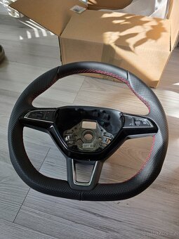Nový zkosený volant Škoda + PÁDLA DSG - 8