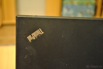 Libreboot - Lenovo ThinkPad T400 - dobrý stav - 8