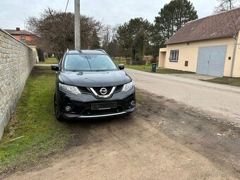 Nissan X-Trail obsah 1,6 DCI, 4x4 rok 2015 - 8