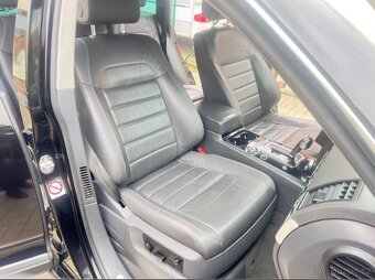 Volkswagen Touareg - 8