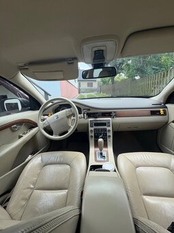 Volvo XC70 2,4 D5 136kw - 8