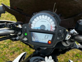 Kawasaki ER-6N 2012 - 8