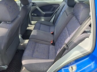 Škoda Octavia kombi 1,6i 16V - 8