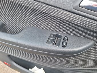 Škoda Fabia combi 1,4i Automat - 8
