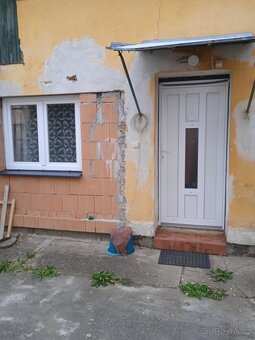 Pronajmu pokoj ve spolecnem bydleni v RD - 8