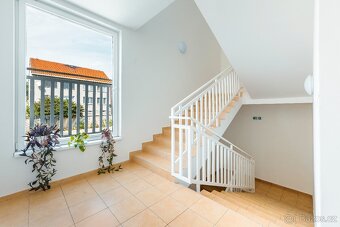 Pronájem bytu 1+kk - 8