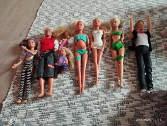 Domeček pro panenky, hracky Barbie - 8