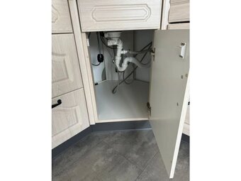 Venkovská kuchyňská linka s vestavěnými spotřebiči,5627 - 8