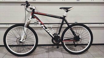 Fuji Nevada 1.0 LE 26 bile - 8