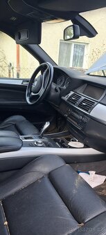 BMW X5 2008 E70 3.0D 173kw - Díly z vozu - 8