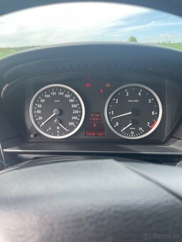 BMW E60 523i - 8