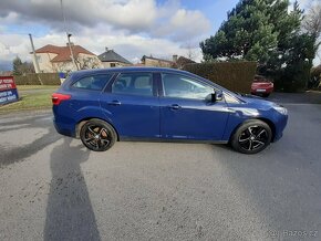 Ford Focus 1.6 benzín 77 kw 2017/9 koupeno v ČR - 8