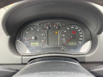 Volkswagen Polo 1,4i 55KW, NOVÁ STK, KLIMA, PAL. POČÍTAČ - 8