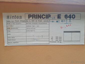 Nábytkový komplet, psací stůl, 2xskříňky - 8