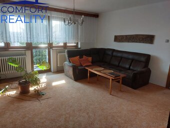 Pronájem krásného bytu o dispozici 3+1 a velikosti 120m2 v r - 8