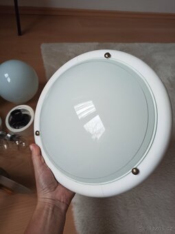 3x svítidlo + 4x žárovka - 8