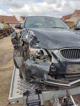 BMW e61 530d lci 173kW - náhradní díly - 8